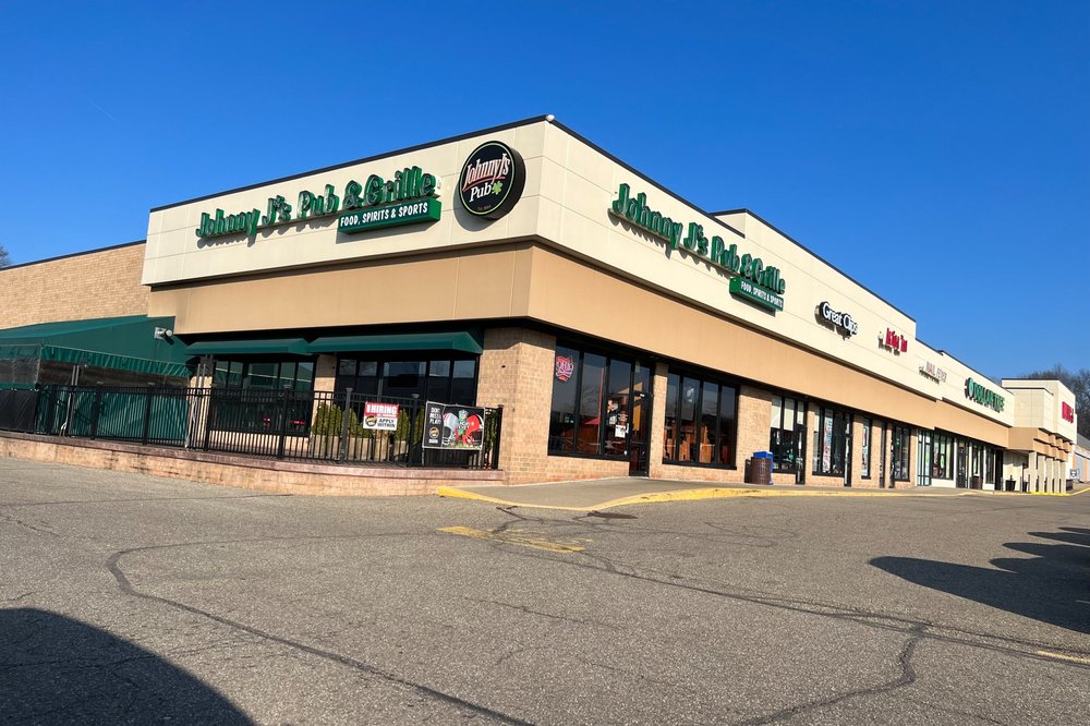 Johnny J's Pub & Grille